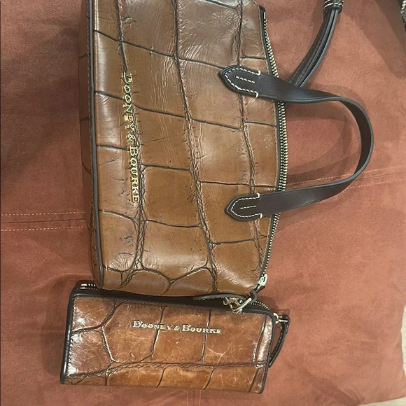 Dooney & Bourke Brown Croc-Embossed Backpack and Wallet Vintage Dooney & Bourke crocodile-embossed leather bucket bag main image 3